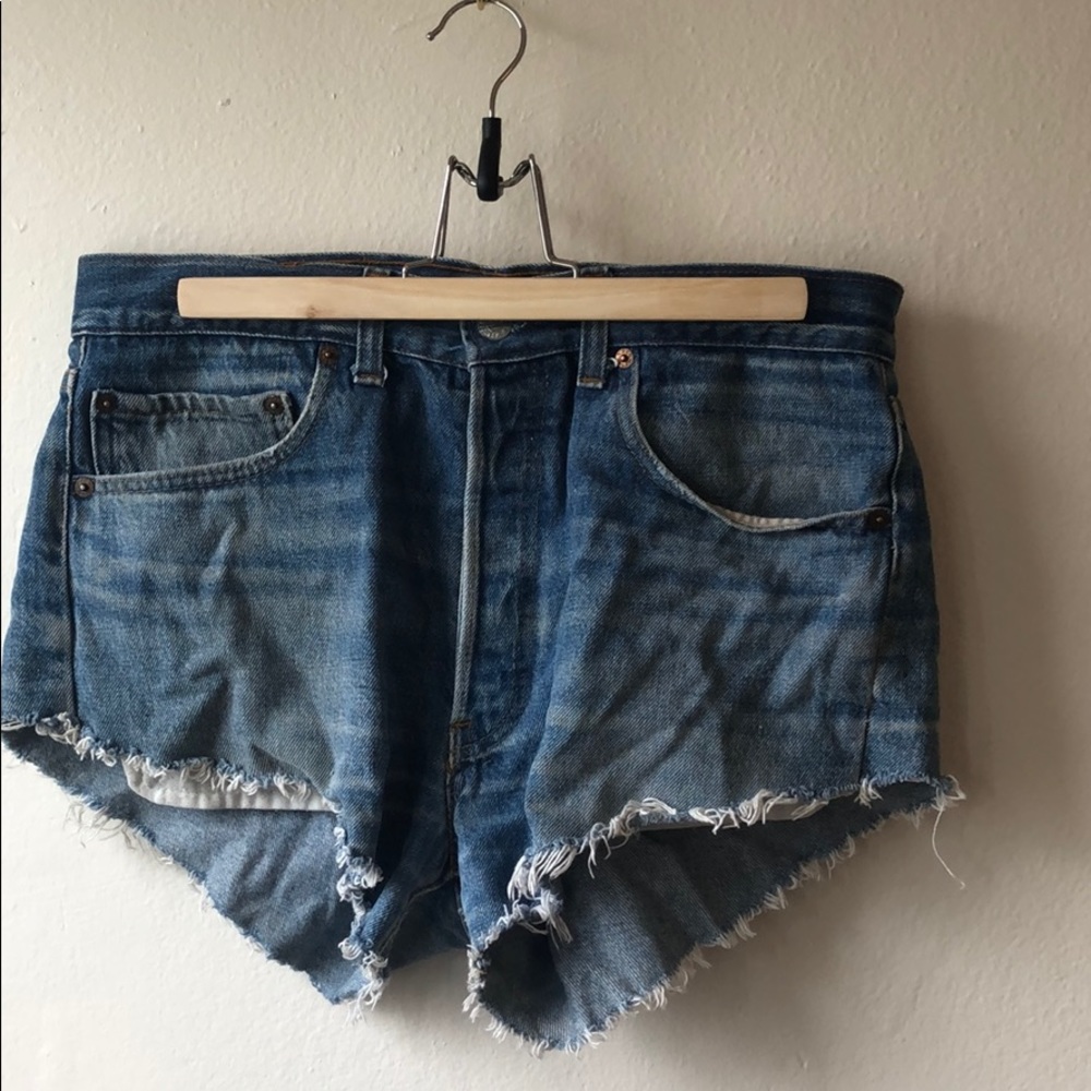 Levi Jean Shorts